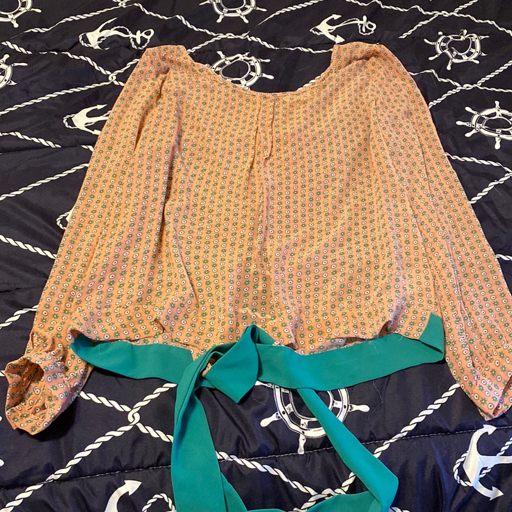 Umgee Open Back With Tie Front Sheet Top - image 1